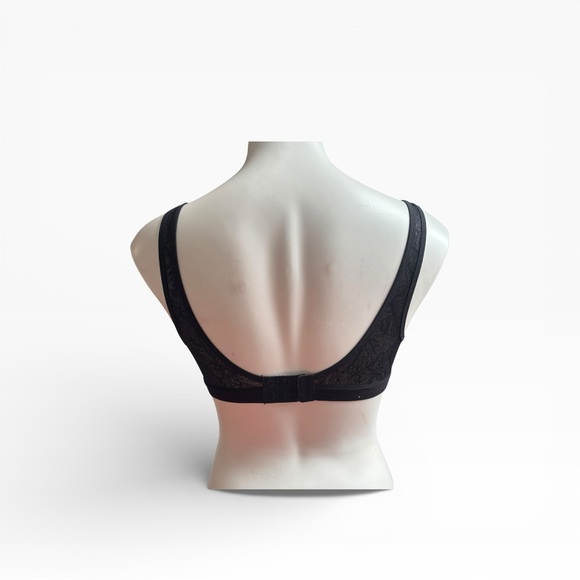 Lululemon sports bra size small - Picture 3 of 4